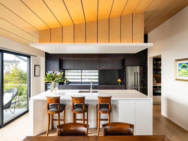 230807 Parsons Glenstrae 028