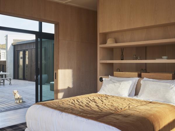 Bedroom courtyard view